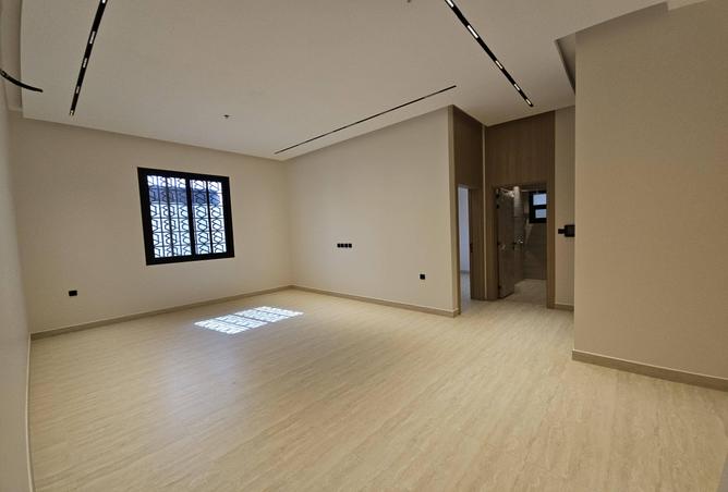 51437628 - Property Image 2