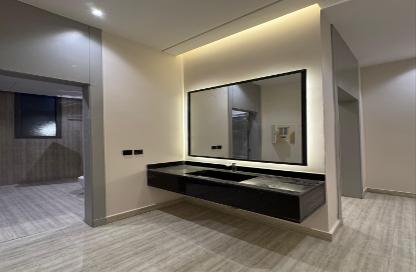 Apartment - 3 Bedrooms - 3 Bathrooms for sale in East Naseem - Riyadh - Ar Riyadh