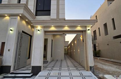 Villa - 3 Bedrooms - 6 Bathrooms for sale in Ar Rimal - Riyadh - Ar Riyadh