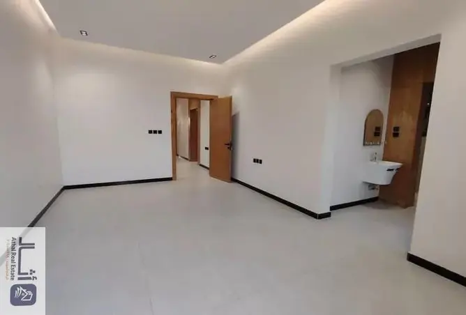 52316735 - Property Image 2