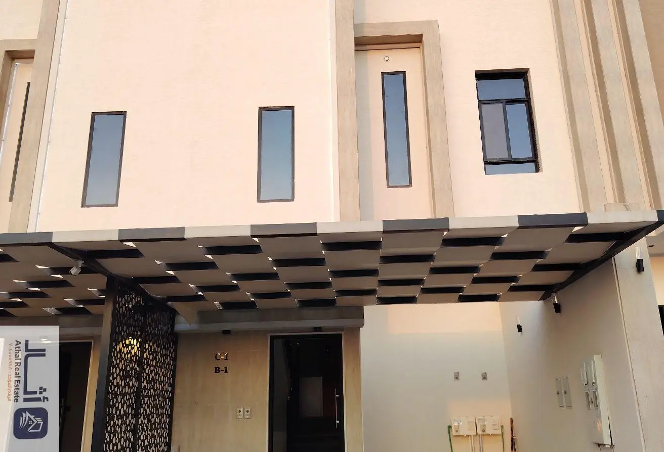 52348209 - Property Main Image