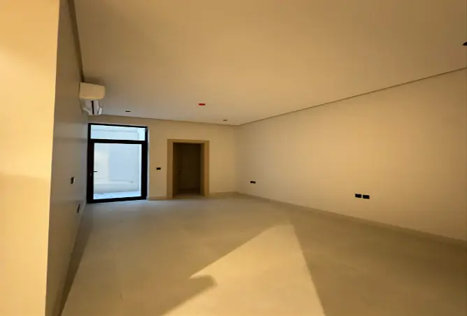 52290127 - Property Image 3