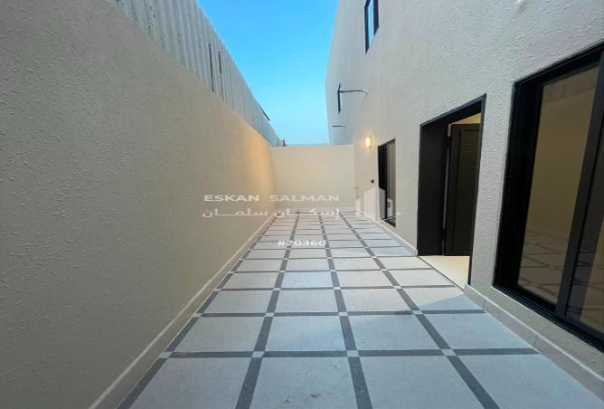 52107461 - Property Main Image