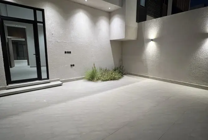 52327375 - Property Image 2