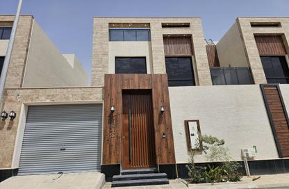 Villa - 6 Bedrooms - 5 Bathrooms for sale in Ar Rimal - Riyadh - Ar Riyadh