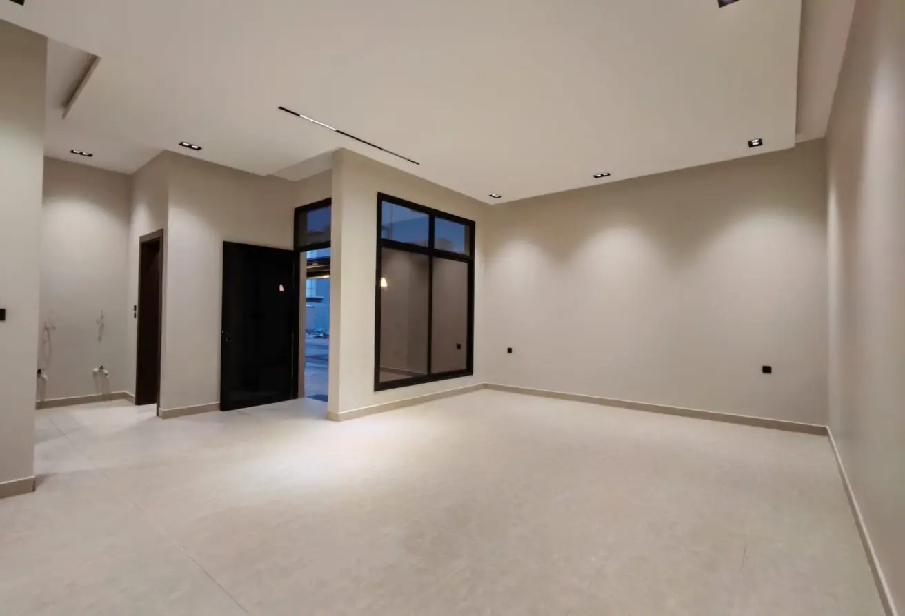 52327372 - Property Main Image