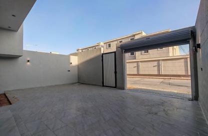 Villa - 5 Bedrooms - 6 Bathrooms for sale in Al Munisiyah - Riyadh - Ar Riyadh Villa - 5 Bedrooms - 6 Bathrooms for sale in Al Munisiyah - Riyadh - Ar Riyadh