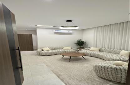 Apartment - 3 Bedrooms - 3 Bathrooms for rent in As Salamah - Jeddah - Makkah Al Mukarramah