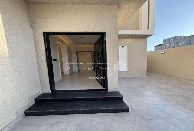 51220665 - Property Image 3