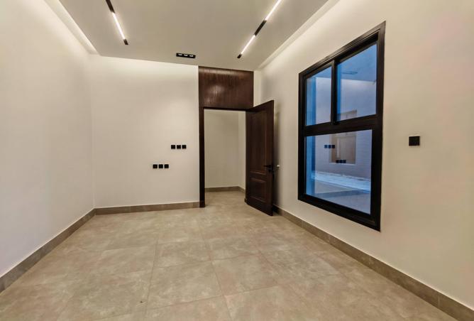 51600078 - Property Image 3