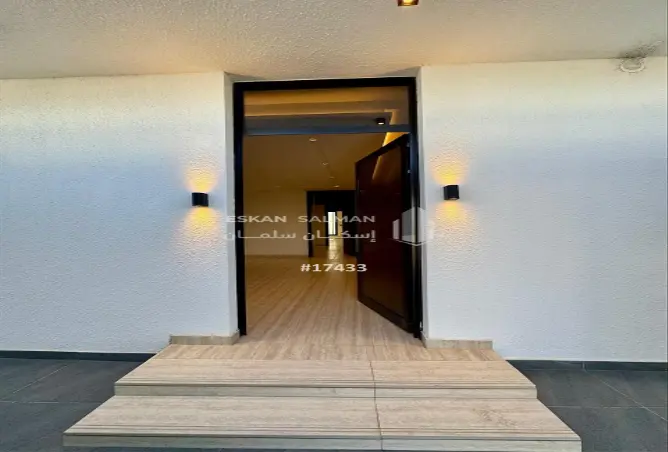51860468 - Property Image 3