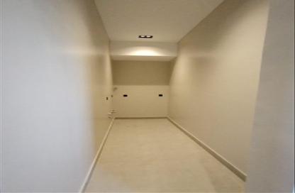 Villa - 5 Bedrooms - 6 Bathrooms for sale in Al Munisiyah - Riyadh - Ar Riyadh Villa - 5 Bedrooms - 6 Bathrooms for sale in Al Munisiyah - Riyadh - Ar Riyadh