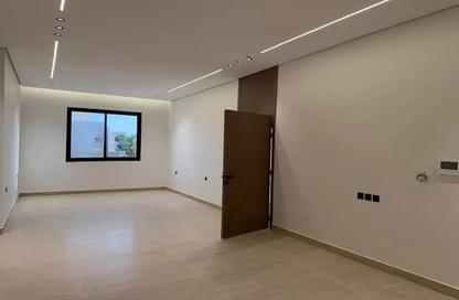Apartment - 3 - 3 for sale in Al Hazm - Riyadh - Ar Riyadh