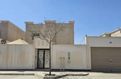 Villa - 5 Bedrooms - 5 Bathrooms for sale in جلمودة - مدينه الجبيل الصناعيه - Eastern