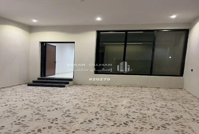52064841 - Property Image 2