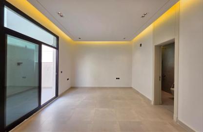 Full Floor - 5 Bedrooms - 1 Bathroom for sale in Qurtubah - Riyadh - Ar Riyadh