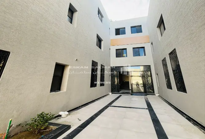 51861102 - Property Image 2