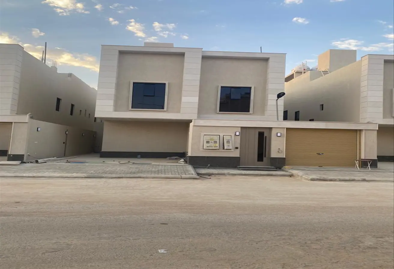 52102197 - Property Main Image