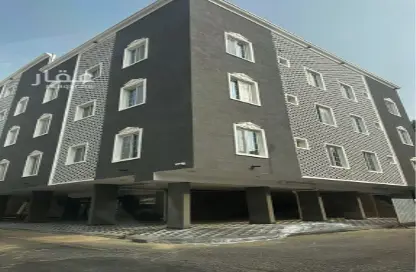 Apartment - 3 Bedrooms - 2 Bathrooms for rent in Madinat Al Ummal - Al Khubar - Eastern