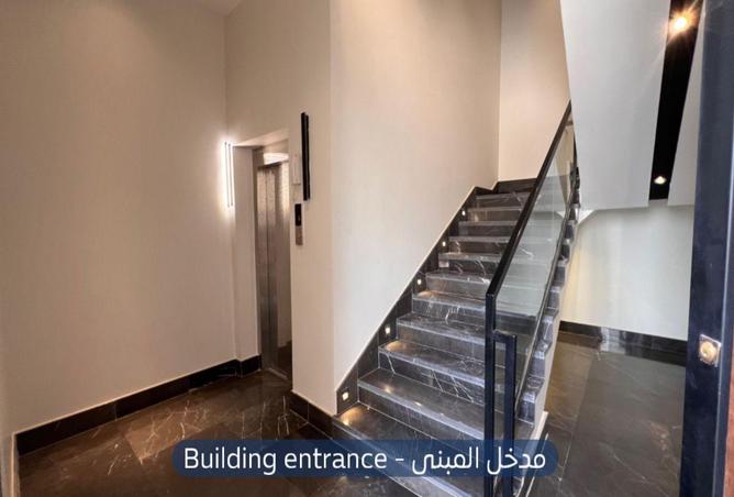 259401 - Property Image 2