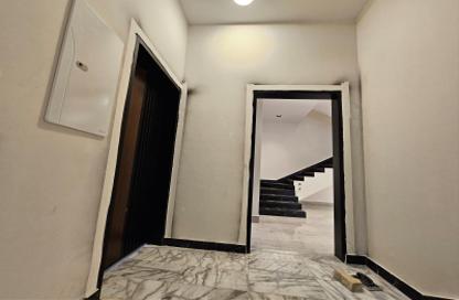 Full Floor - 5 Bedrooms - 4 Bathrooms for sale in Ar Rimal - Riyadh - Ar Riyadh