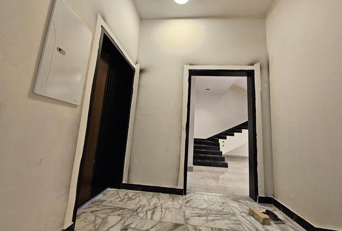 259523 - Property Image 2