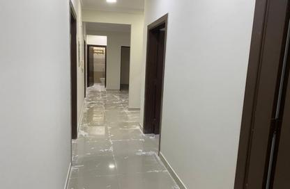 طابق كامل - 5 - 2 للإيجار في المروة - الرياض - الرياض