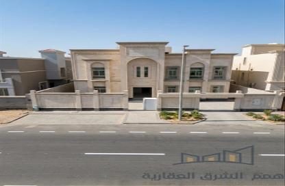 Villa - 7+ Bedrooms - 7+ Bathrooms for sale in Al Kurnaish - Al Khubar - Eastern