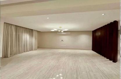 Apartment - 6 Bedrooms - 4 Bathrooms for sale in Al Qirawan - Riyadh - Ar Riyadh