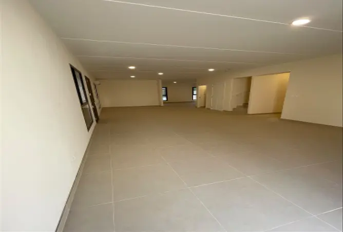 52237917 - Property Image 3