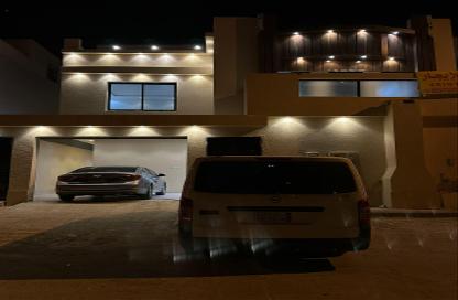 Villa - 6 Bedrooms - 7 Bathrooms for sale in Ar Rimal - Riyadh - Ar Riyadh