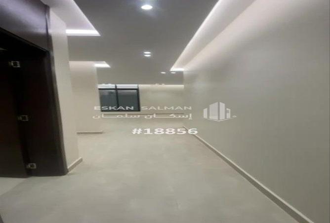 2P7K8awllyK - Property Image 3