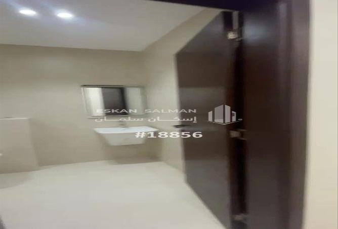 2P7K8awllyK - Property Image 2