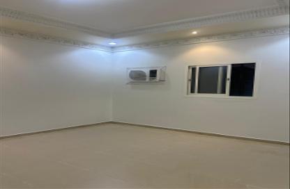 شقة - 4 غرف نوم - 4 حمامات للايجار في قرطبة - الرياض - الرياض