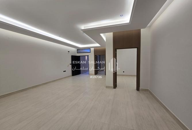 51861103 - Property Image 2