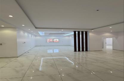 Apartment - 3 Bedrooms - 2 Bathrooms for rent in Al Khalidiyah - Jeddah - Makkah Al Mukarramah