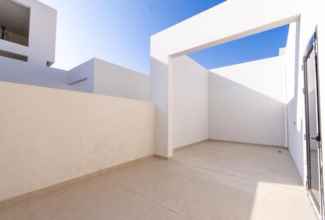 259111 - Property Image 3