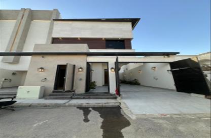 Full Floor - 5 Bedrooms - 4 Bathrooms for sale in Al Munisiyah - Riyadh - Ar Riyadh