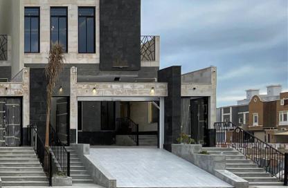 Villa - 4 Bedrooms - 7+ Bathrooms for sale in Az Zomorod - Jeddah - Makkah Al Mukarramah