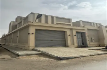 Villa - 4 Bedrooms - 7 Bathrooms for rent in Tuwaiq - Riyadh - Ar Riyadh