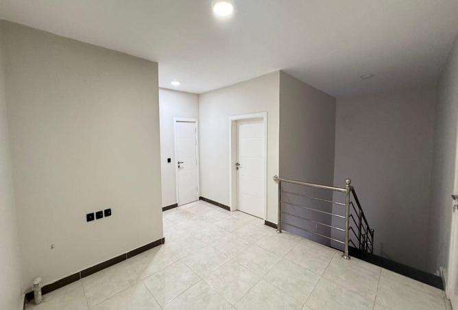 51493275 - Property Image 3