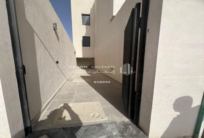 2PJ4LumMKfo - Property Image 2