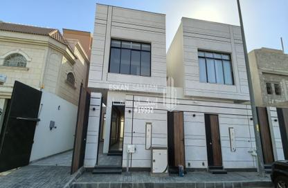Villa - 7 Bedrooms - 7 Bathrooms for sale in Ishbiliyah - Riyadh - Ar Riyadh