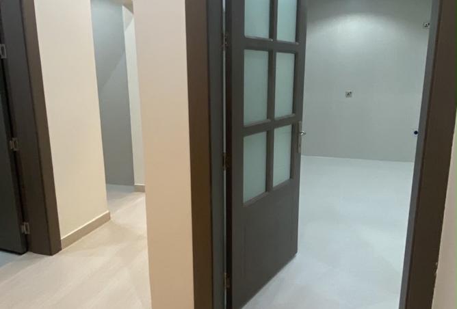 52030516 - Property Image 3