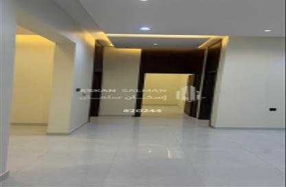 طابق كامل - 6 غرف نوم - 4 حمامات للبيع في النور - خميس مشيط - عسير