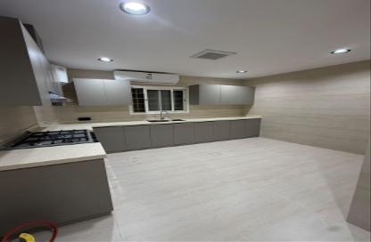 Apartment - 4 Bedrooms - 1 Bathroom for rent in Qurtubah - Riyadh - Ar Riyadh