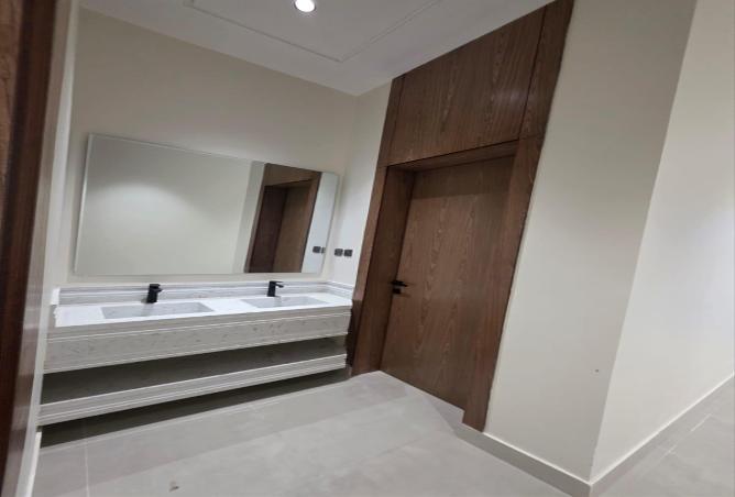 51698875 - Property Image 2