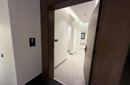 Apartment - 4 Bedrooms - 3 Bathrooms for sale in Al Yarmuk - Riyadh - Ar Riyadh Apartment - 4 Bedrooms - 3 Bathrooms for sale in Al Yarmuk - Riyadh - Ar Riyadh