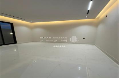 Apartment - 4 Bedrooms - 3 Bathrooms for sale in Al Janadriyah - Riyadh - Ar Riyadh