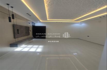 Apartment - 3 Bedrooms - 3 Bathrooms for sale in Al Janadriyah - Riyadh - Ar Riyadh